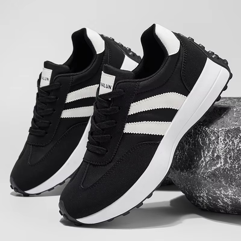 Monza Retro Sneakers