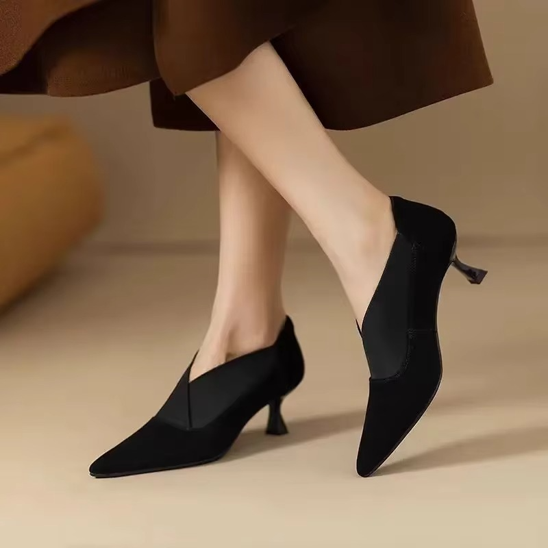 Aveline Suede Heel