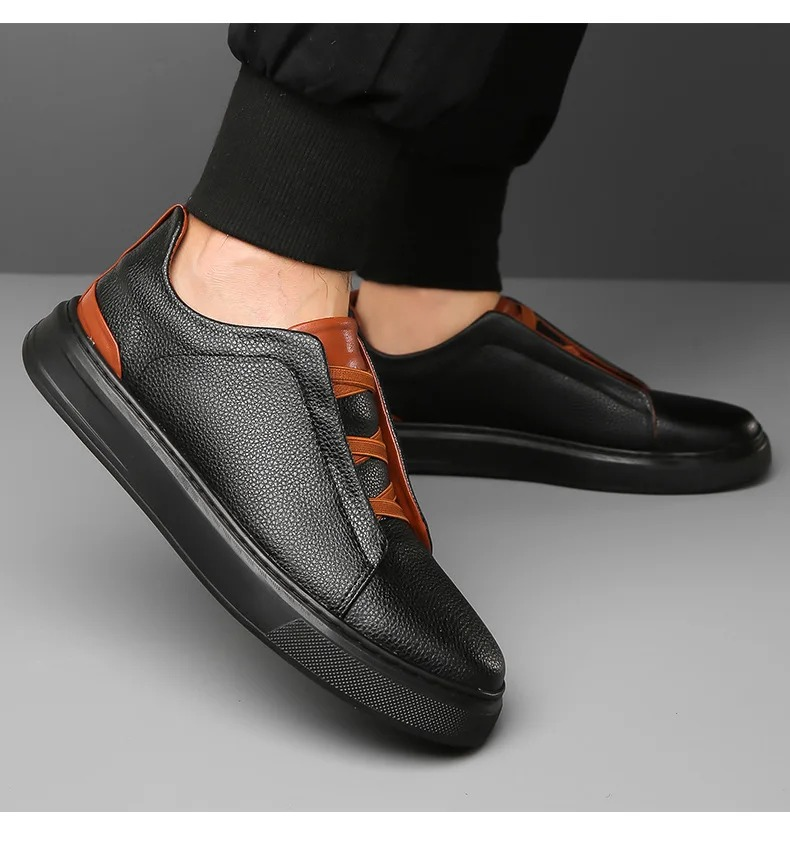 Capri Sneakers