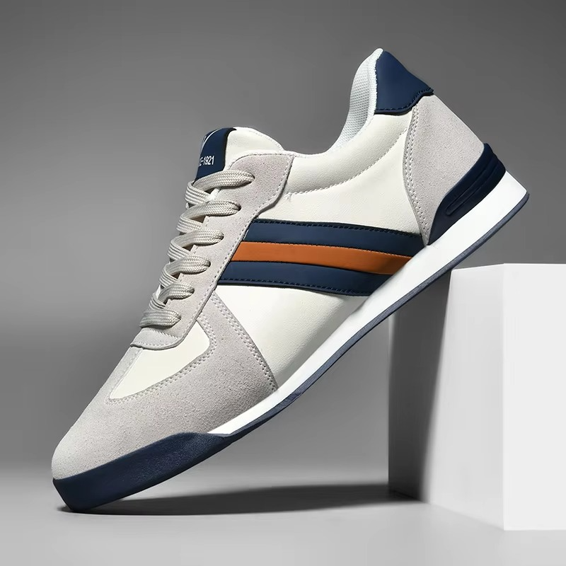 Hamilton Sneakers