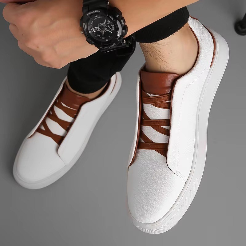 Capri Sneakers