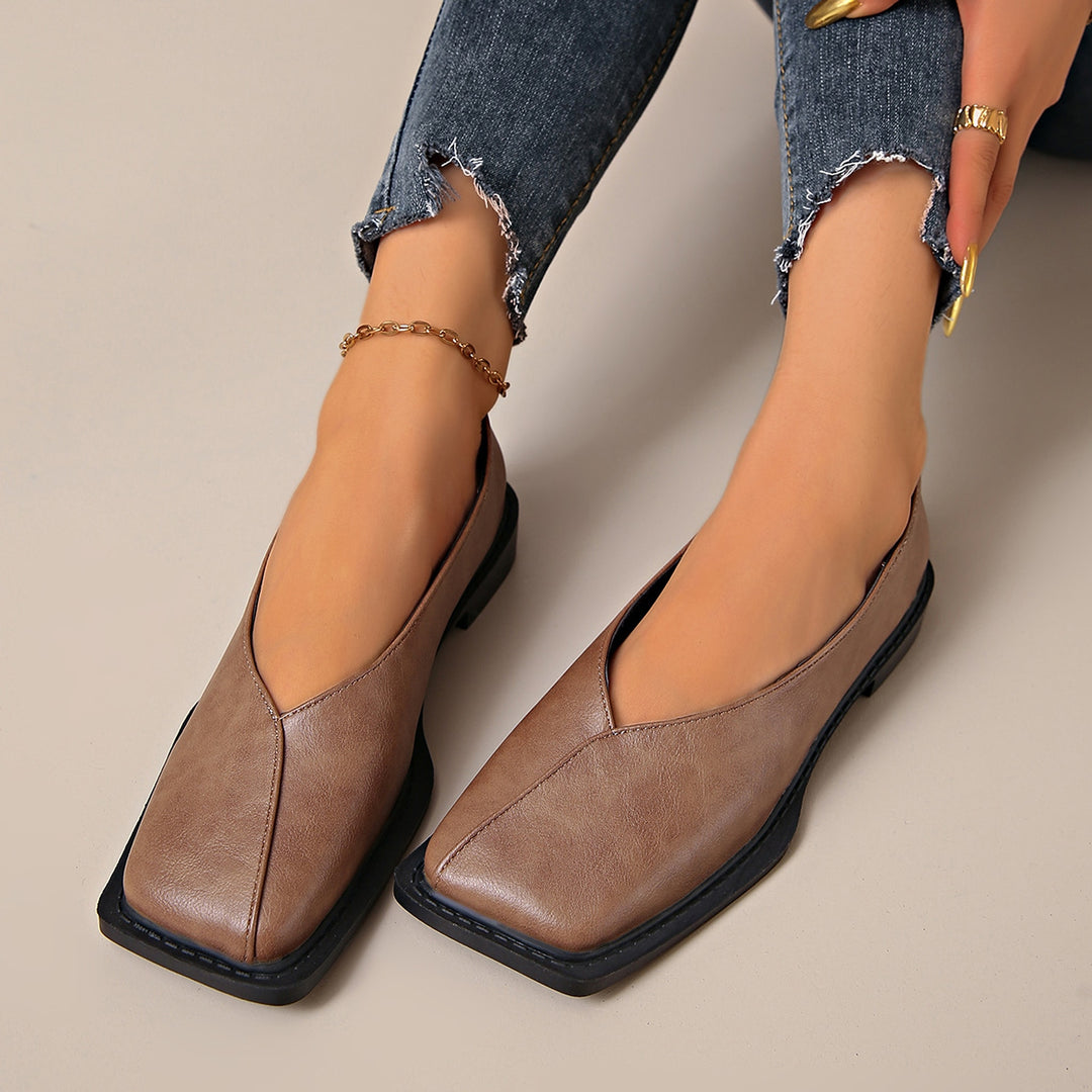 Mirana Leather Flats in Brown1 (photo 2)
