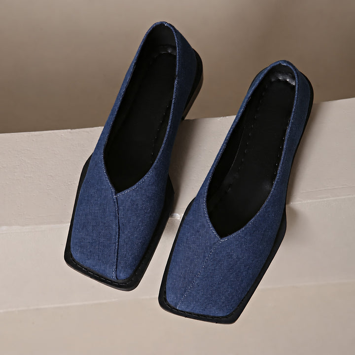 Mirana Leather Flats in Denim blue