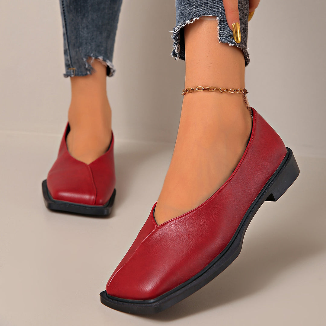 Mirana Leather Flats in Wine red (photo 2)